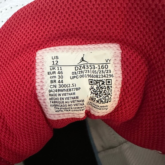 Nike Jordan’s hightop size 12 - Picture 5 of 5